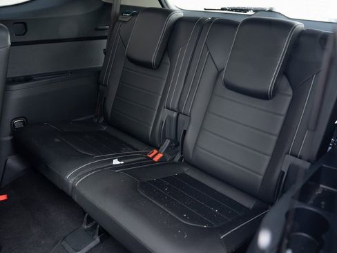 Used 2025 Volkswagen Atlas SEL image 20