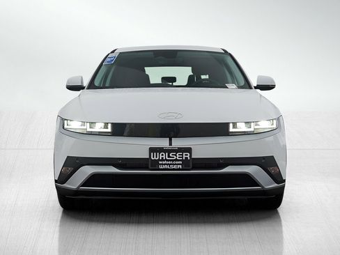 New 2026 Hyundai Ioniq 5 SEL image 2