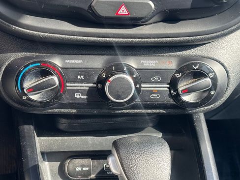 Used 2021 Kia Soul S image 13