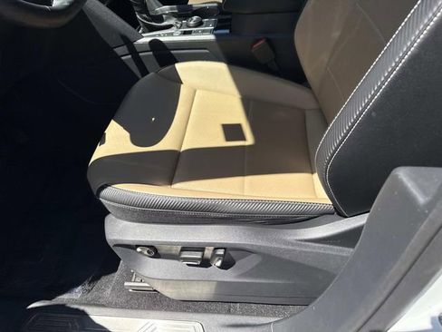 Used 2022 Volkswagen Atlas Cross Sport SE AWD/4WD image 15