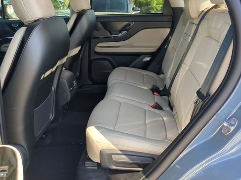New 2026 Lincoln Corsair Reserve FWD image 22