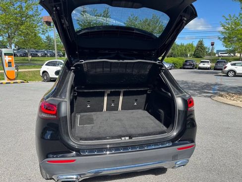 Used 2023 Mercedes-Benz GLA 250 4MATIC image 29
