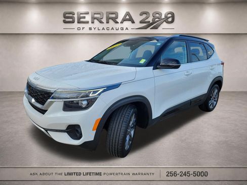 Used 2023 Kia Seltos S FWD image 3