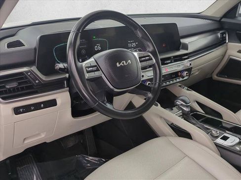Used 2023 Kia Telluride S w/ S Sunroof Package FWD image 10