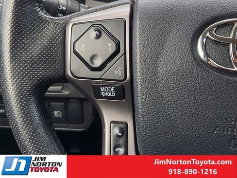 Used 2019 Toyota Tacoma SR5 image 28