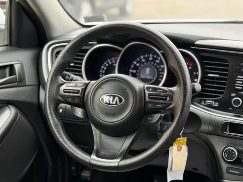 Used 2015 Kia Optima LX FWD image 11