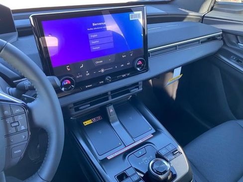 New 2026 Subaru Solterra Premium image 16