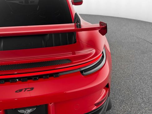 Used 2022 Porsche 911 GT3 image 47