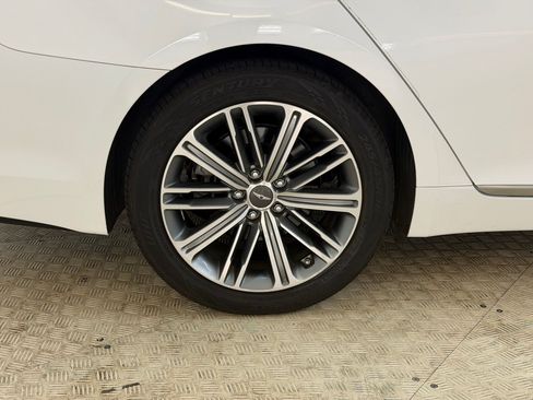 Used 2020 Genesis G80 3.8 RWD image 13