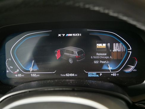 Used 2020 BMW X7 M50i w/ Dynamic Handling Package AWD/4WD image 21