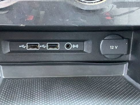 Used 2019 Volkswagen Tiguan SEL FWD image 26
