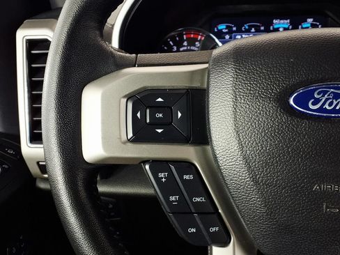 Used 2020 Ford F350 Lariat w/ Lariat Ultimate Package AWD/4WD image 20
