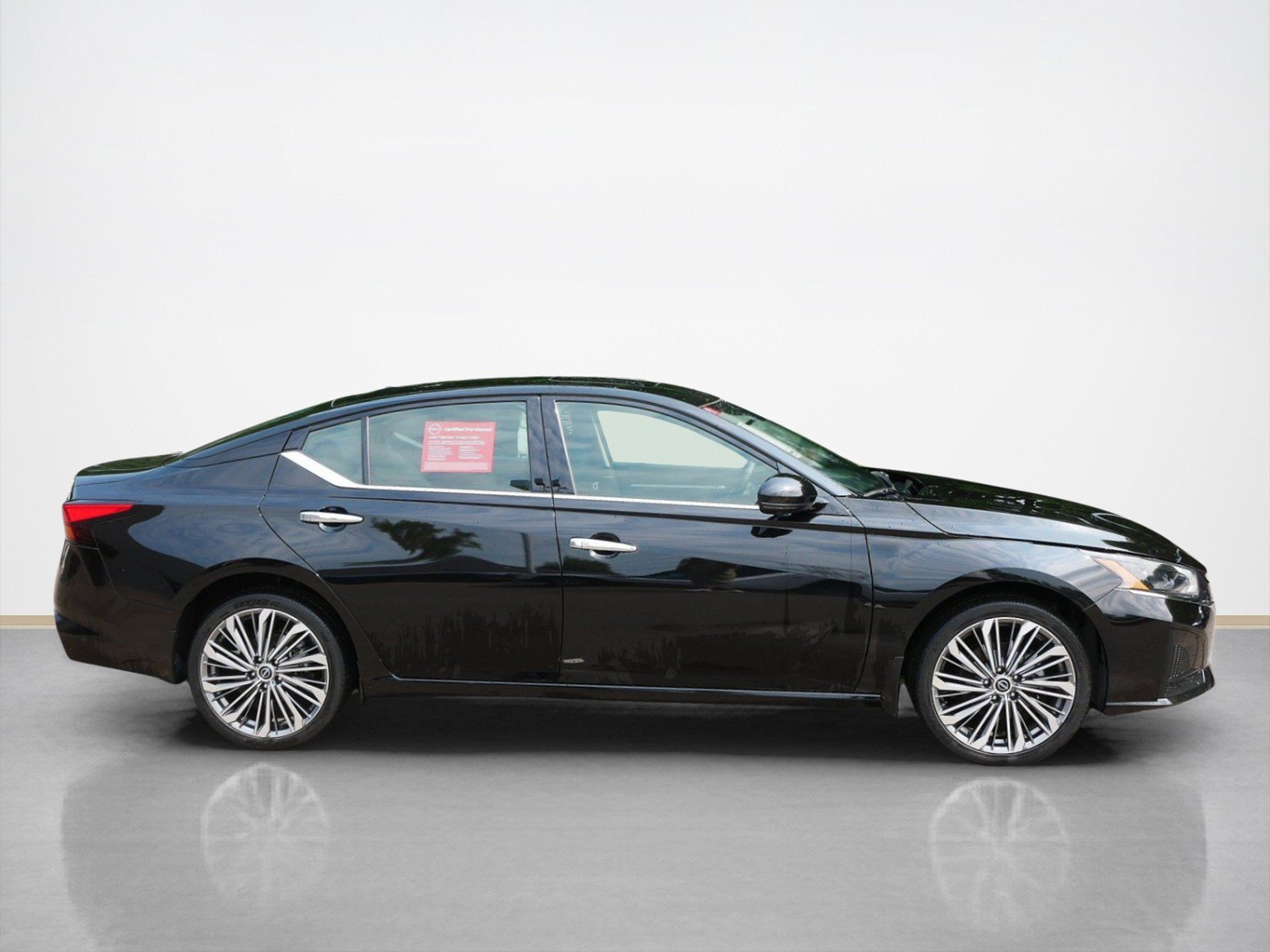 Certified 2023 Nissan Altima 2.5 SL AWD/4WD image 6