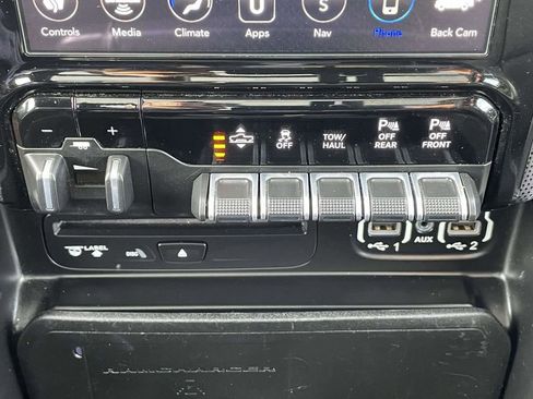 Used 2019 RAM 1500 Limited AWD/4WD image 37