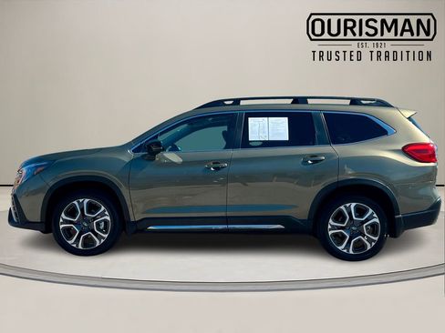 Certified 2025 Subaru Ascent Limited image 3