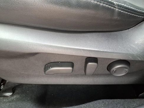 Used 2021 Subaru Forester Touring image 13