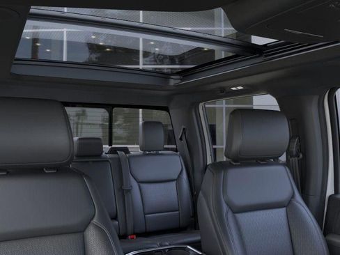 New 2025 Ford F150 Lariat w/ Equipment Group 502A High image 22