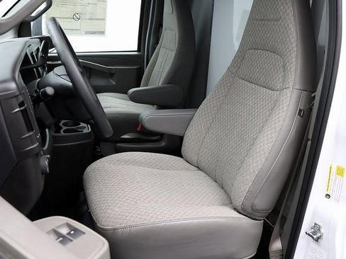 New 2024 GMC Savana 3500 w/ Power Convenience Package image 10