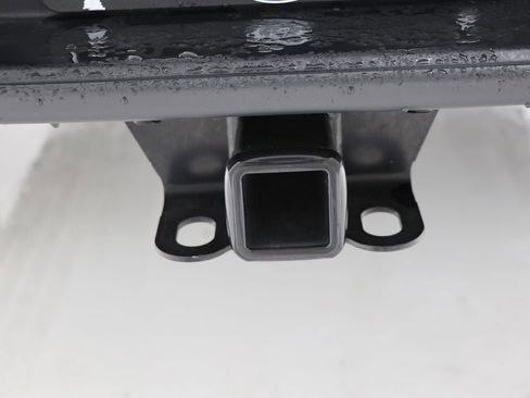 Used 2024 Jeep Gladiator Sport AWD/4WD image 10