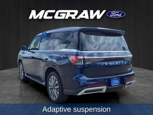 Used 2025 INFINITI QX80 Sensory AWD/4WD image 9