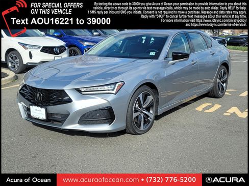 Certified 2025 Acura TLX w/ Technology Package image 2