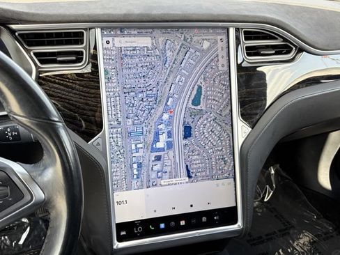 Used 2017 Tesla Model S 75 RWD image 14