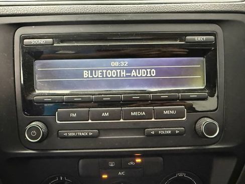 Used 2015 Volkswagen Jetta S FWD image 10