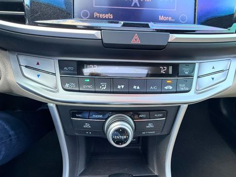 Used 2013 Honda Accord Touring image 24