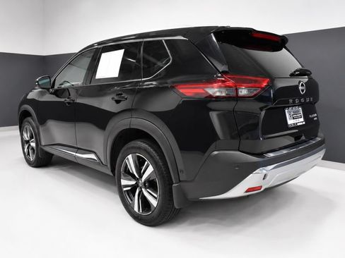 Certified 2023 Nissan Rogue Platinum w/ Platinum Premium Package AWD/4WD image 3
