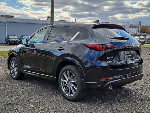 New 2025 MAZDA CX-5 AWD 2.5 S w/ Premium Plus Pkg image 4