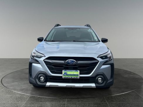 Used 2023 Subaru Outback Limited AWD/4WD image 3
