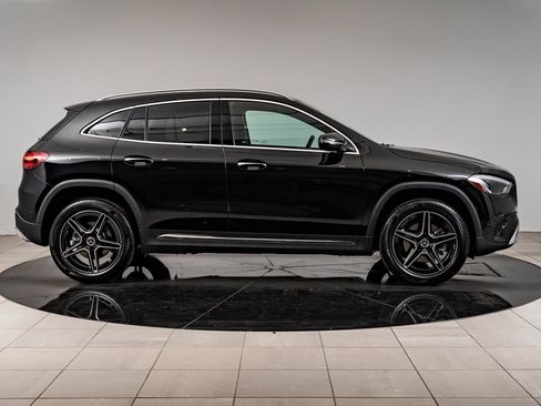 New 2026 Mercedes-Benz GLA 250 4MATIC image 11