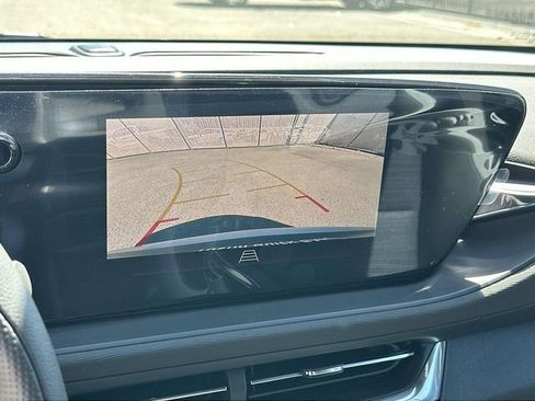 New 2025 Buick Envista Preferred image 13