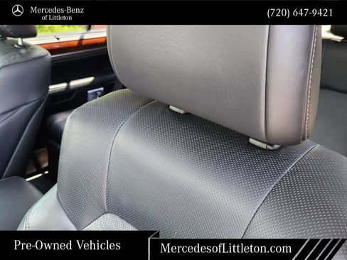 Used 2019 Lexus LX 570 4WD w/ Luxury Package image 14