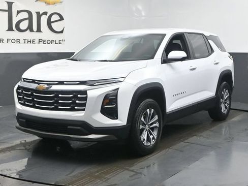 New 2026 Chevrolet Equinox LT w/ Safety and Technology Package FWD image 12