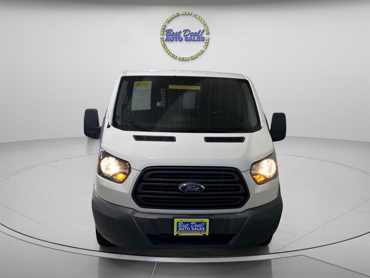 Used 2018 Ford Transit 250 130 Low Roof RWD image 8