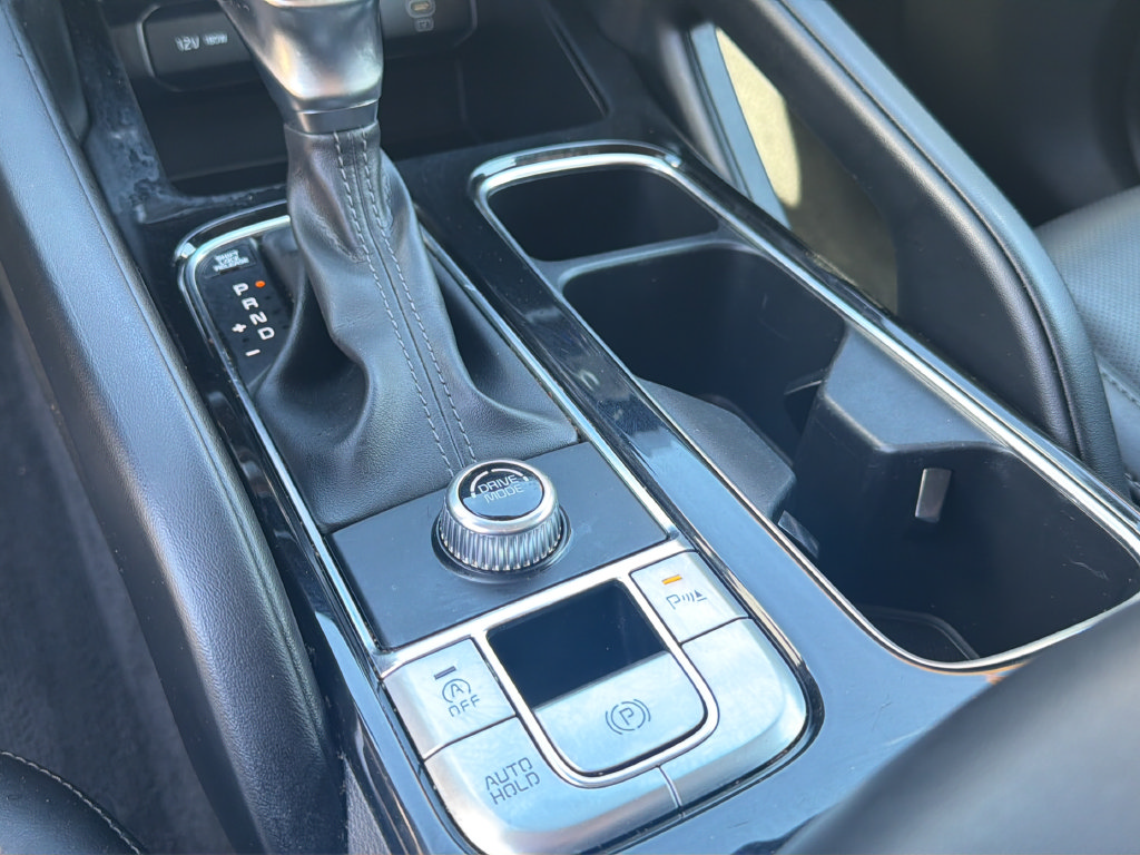 Used 2024 Kia Telluride LX FWD image 29