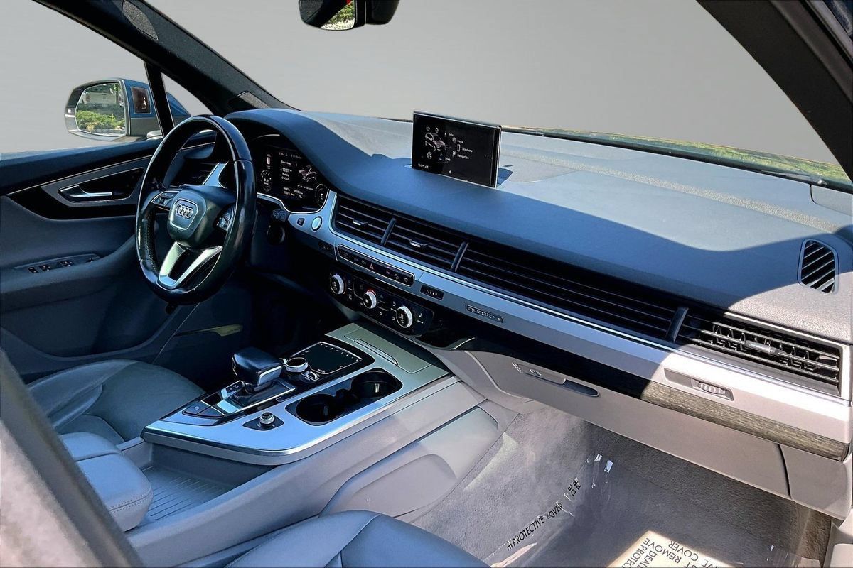 Used 2018 Audi Q7 2.0T Premium Plus w/ Premium Plus Package AWD/4WD image 12