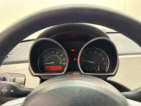 Used 2004 BMW Z4 3.0i RWD image 16