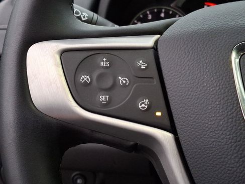Used 2023 GMC Terrain SLT AWD/4WD image 20