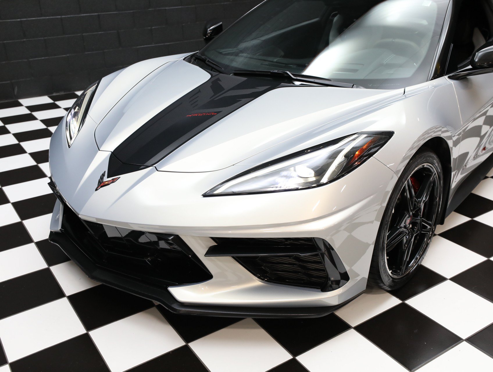 Used 2021 Chevrolet Corvette Stingray Premium Conv w/ Z51 Performance Package RWD image 9