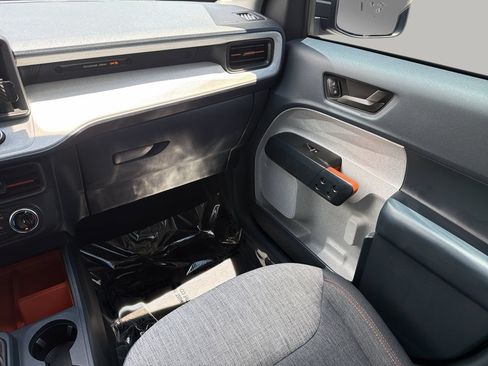 Certified 2023 Ford Maverick XLT FWD image 12