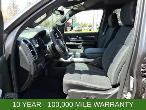 New 2026 RAM 1500 Big Horn AWD/4WD image 11
