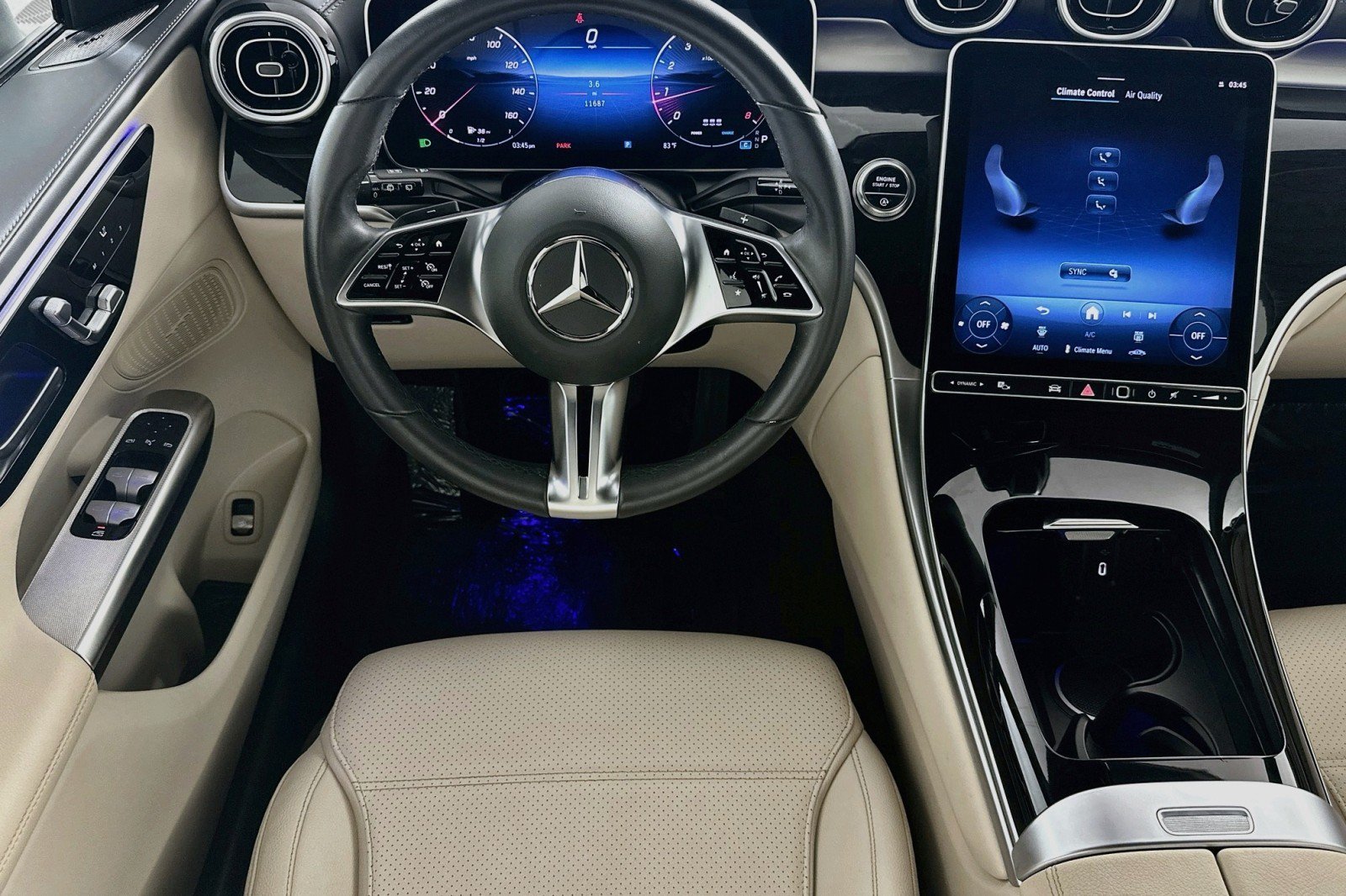 Used 2025 Mercedes-Benz GLC 300 image 5