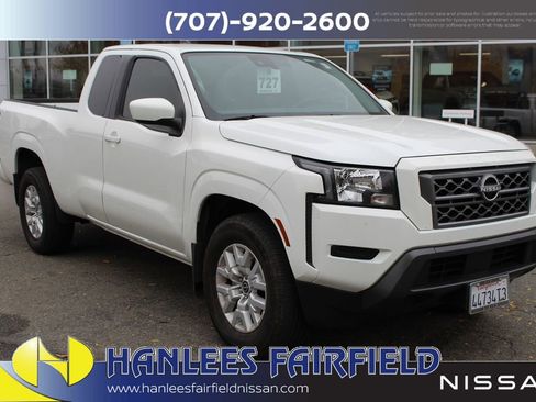 Used 2023 Nissan Frontier SV w/ Tow Package image 5