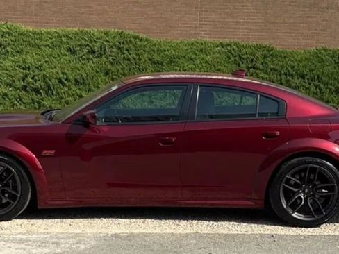 Used 2020 Dodge Charger Scat Pack image 2