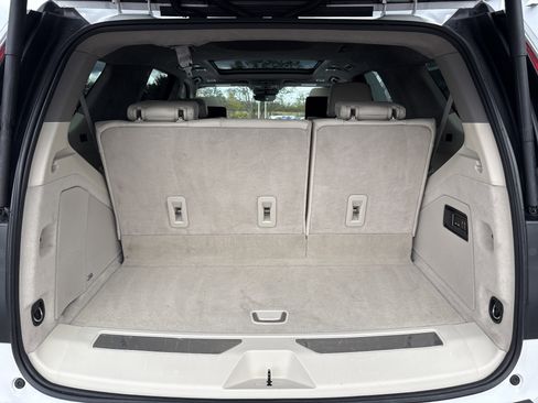 Used 2023 Cadillac Escalade Sport Platinum image 18