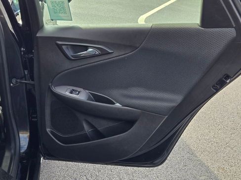 Used 2023 Chevrolet Malibu LT image 9