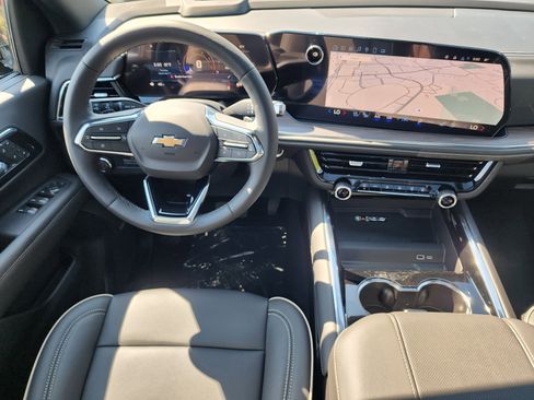 New 2025 Chevrolet Tahoe Premier w/ Sun And Tow Package image 21