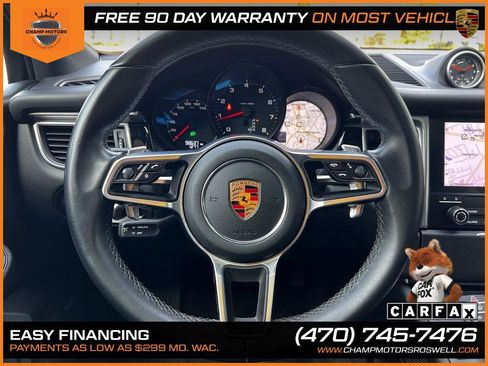 Used 2017 Porsche Macan image 24